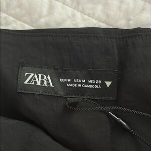 Zara Elegant Black skirt